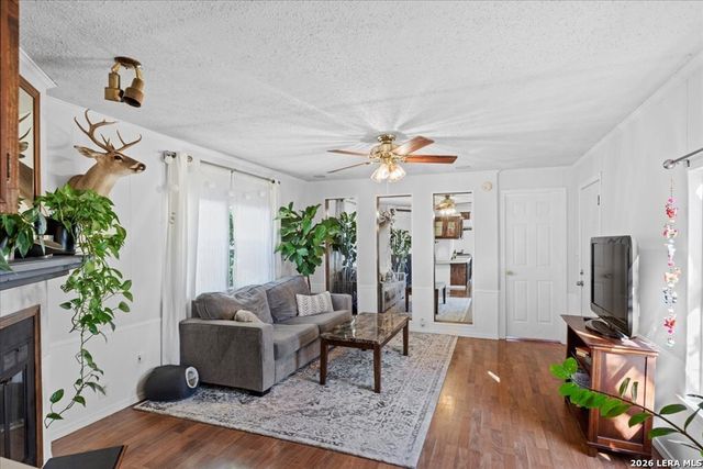 1411 B & C Democrat, Blanco, TX 78606