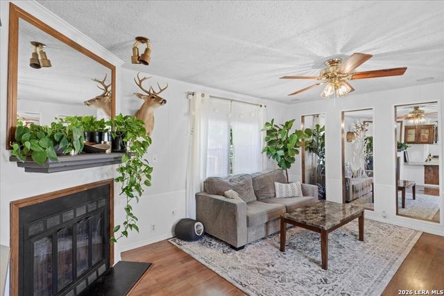 1411 B & C Democrat, Blanco, TX 78606