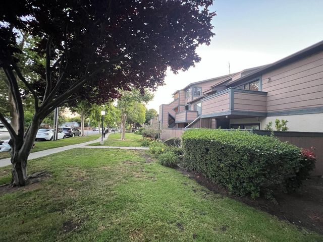 310 Hackamore Lane, Fremont, CA 94539