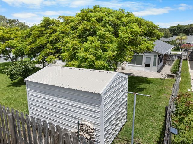 815 E 23RD AVENUE, New Smyrna Beach, FL 32169