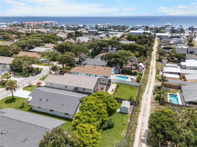 815 E 23RD AVENUE, New Smyrna Beach, FL 32169