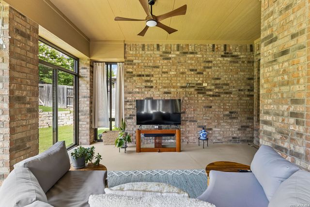 8623 Silent, San Antonio, TX 78255
