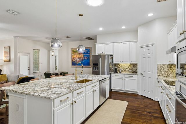 8623 Silent, San Antonio, TX 78255