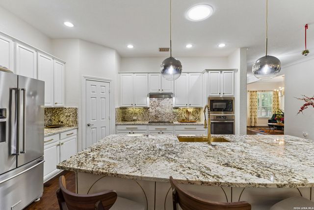 8623 Silent, San Antonio, TX 78255
