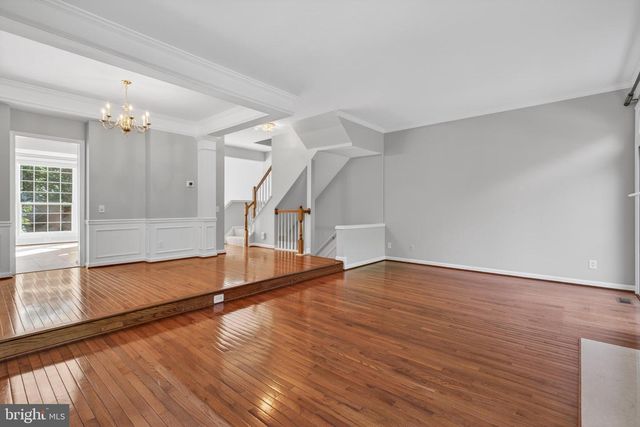 47644 SANDBANK SQ, Sterling, VA 20165