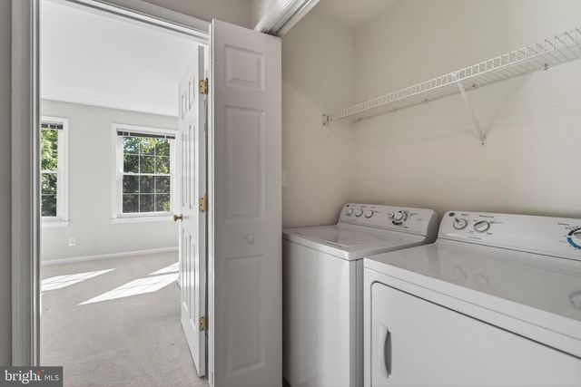 47644 SANDBANK SQ, Sterling, VA 20165