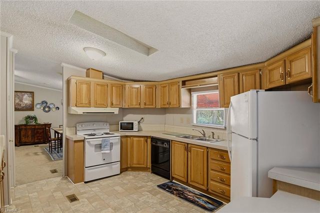 1810 Wilma Avenue, Winston-salem, NC 27127