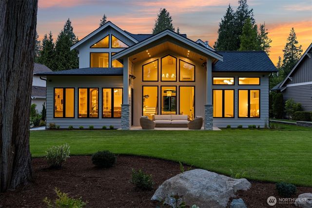 8632 Blue Grouse Way, Blaine, WA 98230