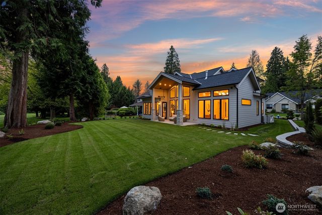 8632 Blue Grouse Way, Blaine, WA 98230