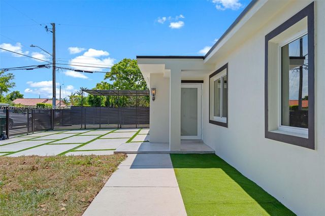 4170 SW 99th Ave, Miami, FL 33165