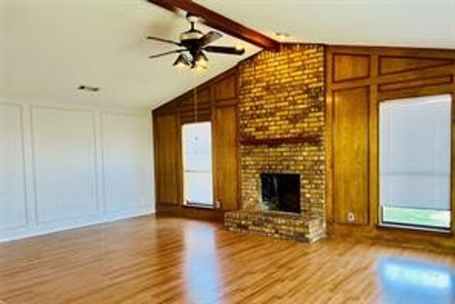 300 Stoneybrook Drive, Wylie, TX 75098