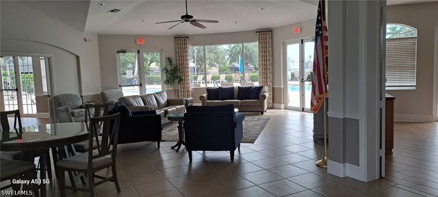8211 Ibis Cove CIR A119, Naples, FL 34119