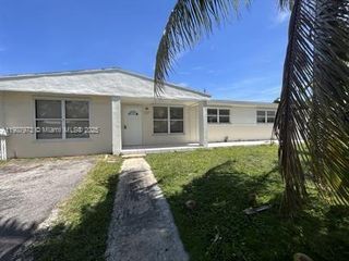 10005 SW 214th St 10005, Cutler Bay, FL 33189