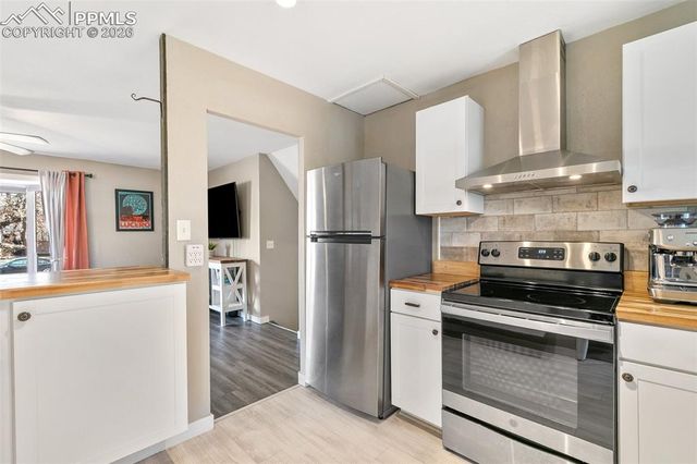 2915 Hayman Terrace, Colorado Springs, CO 80910