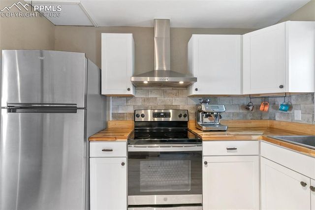 2915 Hayman Terrace, Colorado Springs, CO 80910