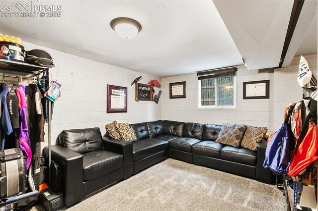 2915 Hayman Terrace, Colorado Springs, CO 80910