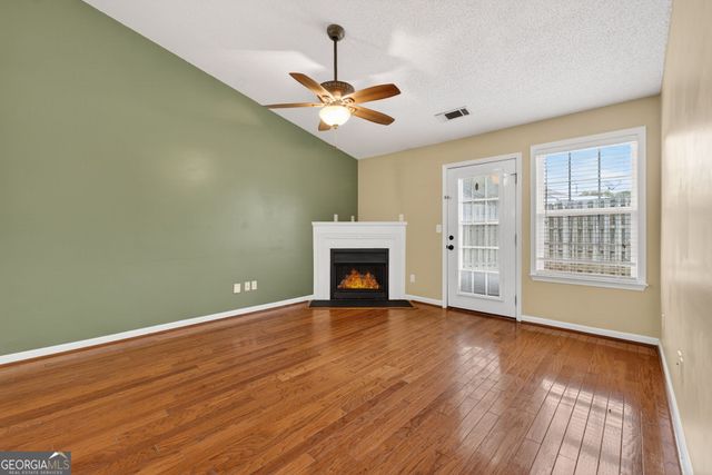 1656 Summerwoods Circle, Griffin, GA 30224