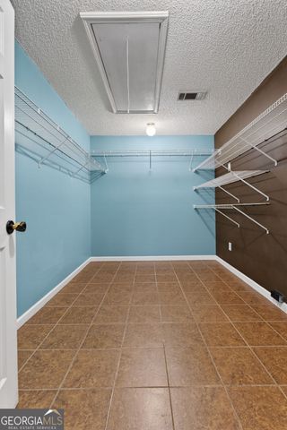 1656 Summerwoods Circle, Griffin, GA 30224