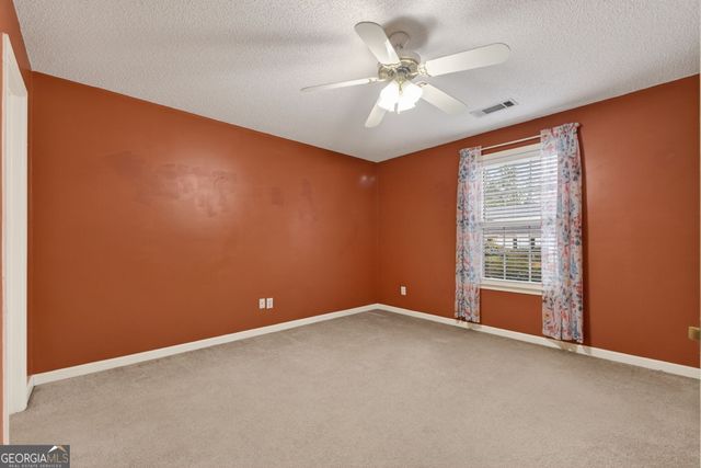 1656 Summerwoods Circle, Griffin, GA 30224