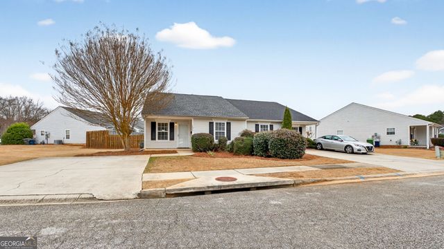 1656 Summerwoods Circle, Griffin, GA 30224
