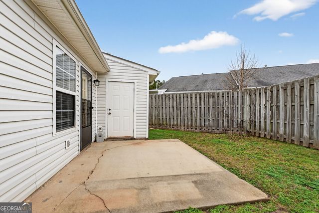 1656 Summerwoods Circle, Griffin, GA 30224