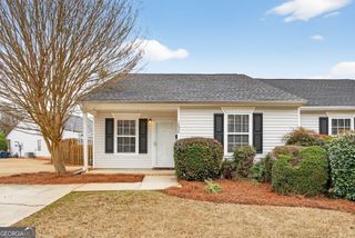 1656 Summerwoods Circle, Griffin, GA 30224