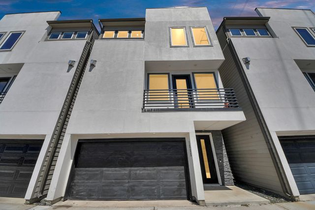 1805 Blodgett Street, Houston, TX 77004