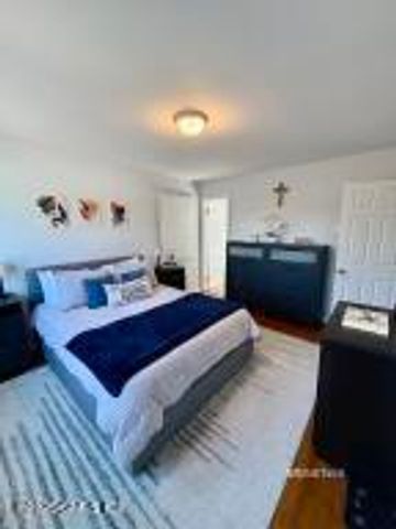 27 High Street B, Greenwich, CT 06830