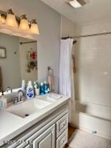 27 High Street B, Greenwich, CT 06830