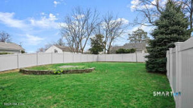 27 High Street B, Greenwich, CT 06830