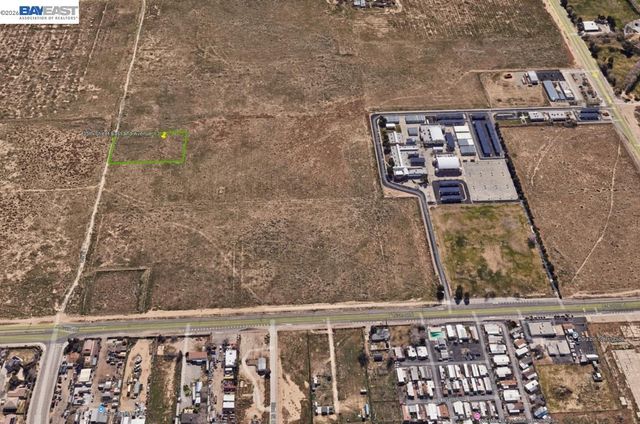 VIC AVE I 30TH STE, Lancaster, CA 93535