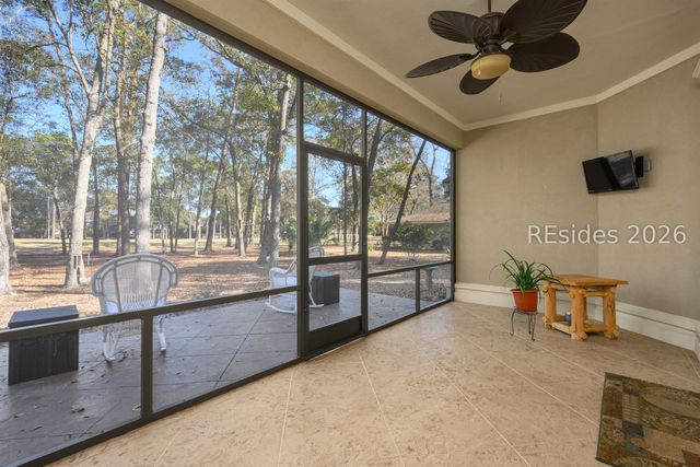 63 Toppin Dr, Hilton Head Island, SC 29926