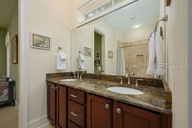 63 Toppin Dr, Hilton Head Island, SC 29926