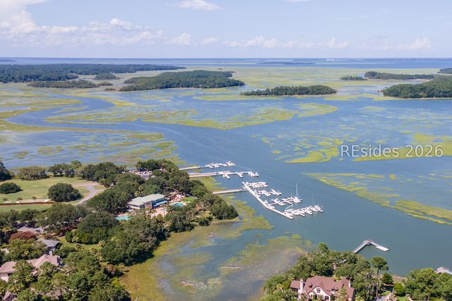 63 Toppin Dr, Hilton Head Island, SC 29926