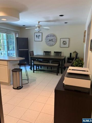 606 Orangeburgh Road, River Vale, NJ 07675