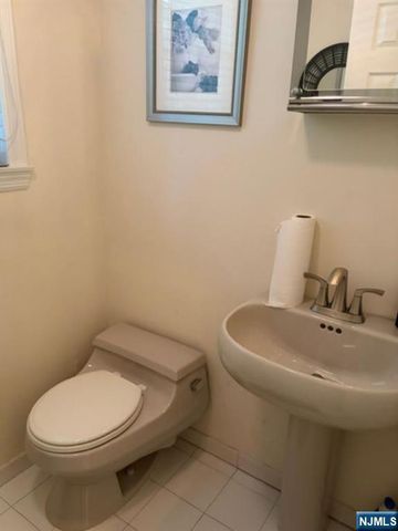 606 Orangeburgh Road, River Vale, NJ 07675