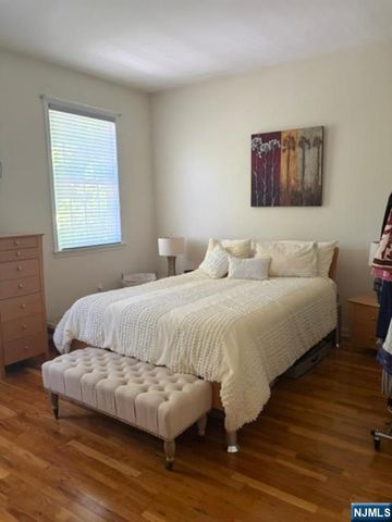 606 Orangeburgh Road, River Vale, NJ 07675