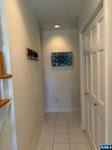 606 Orangeburgh Road, River Vale, NJ 07675