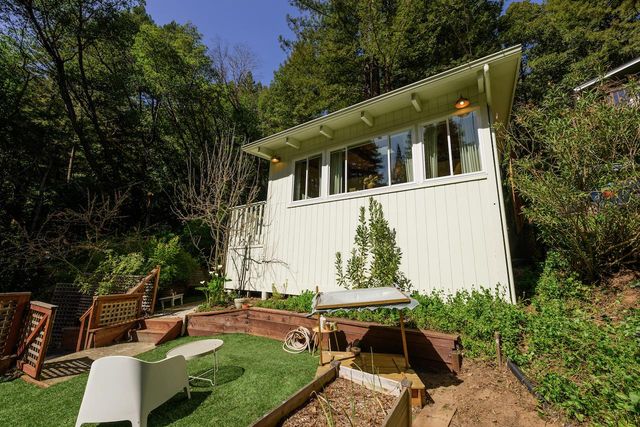 10735 Westwood Road, Felton, CA 95018