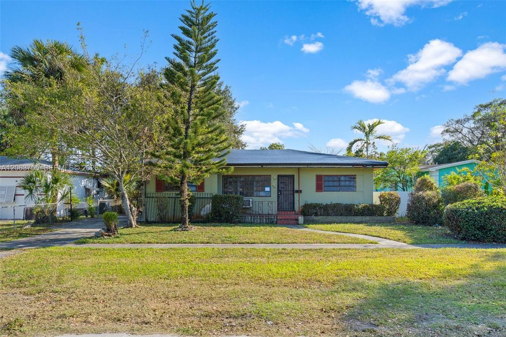 760 NE 147th Street, North Miami, FL 33161