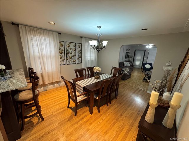 7817 64th Street, Glendale, NY 11385