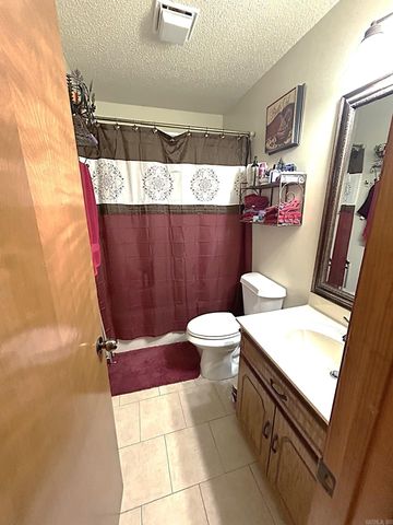 40 Sunset Lane, Cabot, AR 72023