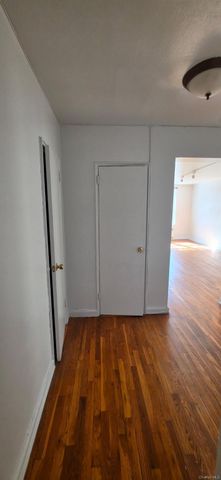 143-25 84th Drive 2E, Briarwood, NY 11435