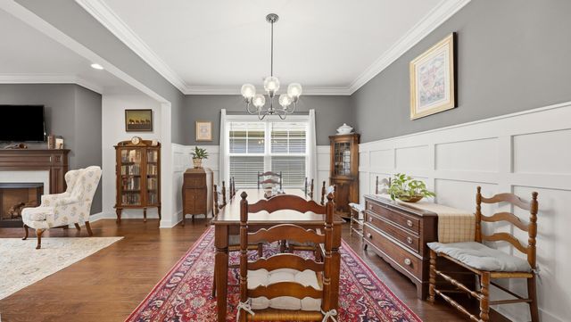 555 Deer Valley Drive, Hixson, TN 37343