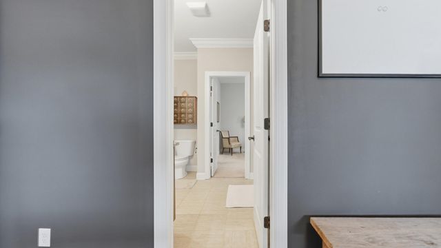 555 Deer Valley Drive, Hixson, TN 37343