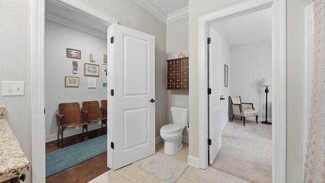 555 Deer Valley Drive, Hixson, TN 37343