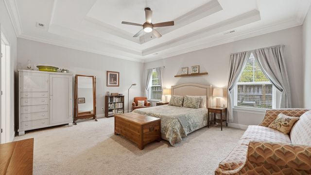 555 Deer Valley Drive, Hixson, TN 37343