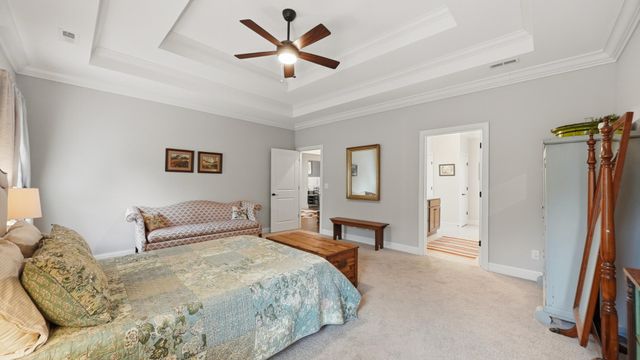 555 Deer Valley Drive, Hixson, TN 37343