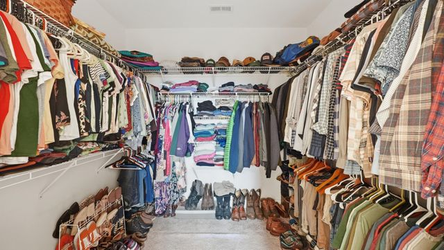 555 Deer Valley Drive, Hixson, TN 37343