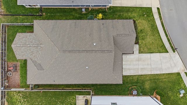 555 Deer Valley Drive, Hixson, TN 37343